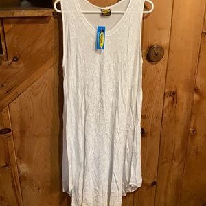 White resort wear dress